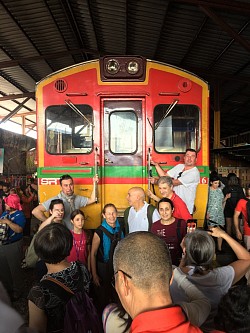 Train Railway Market ( Maeklong market )