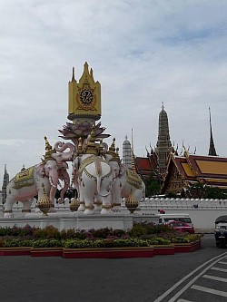 Grand palace ( Wat Prakaew ). // Bangkok day tour